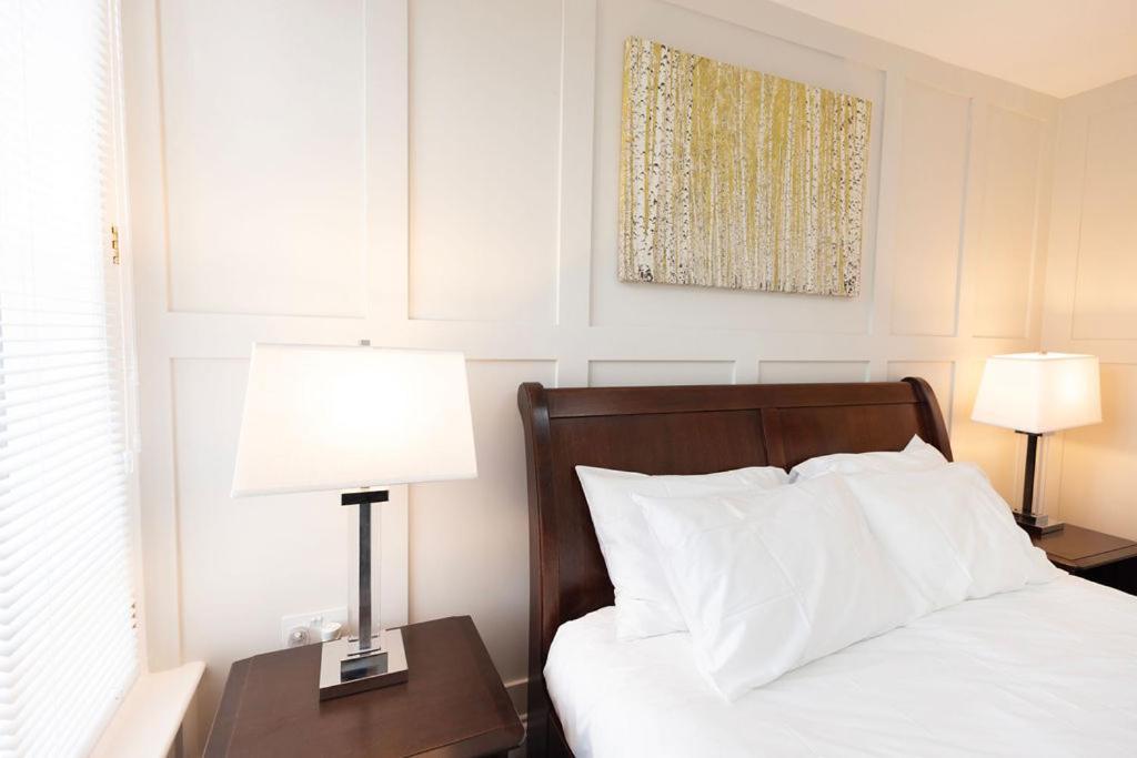Harper Luxe Serviced Apartments Дънстейбъл Екстериор снимка