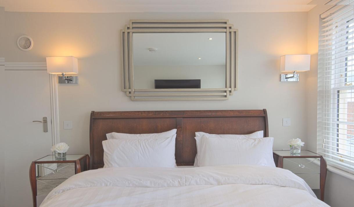 Harper Luxe Serviced Apartments Дънстейбъл Екстериор снимка